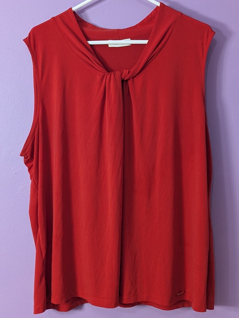 Calvin Klein Women's 1x Sleeveless Blouse Soft Knot Front Red